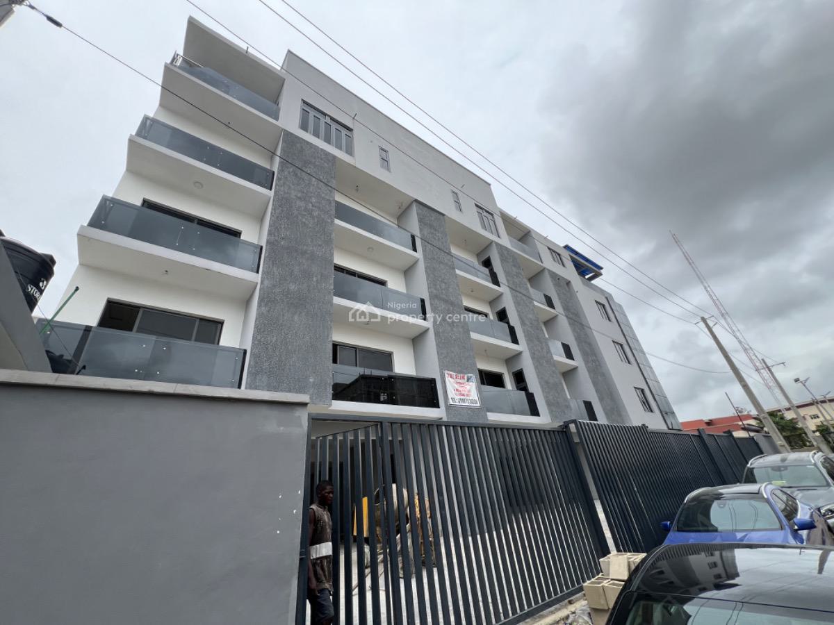 Newly Built 2 Bedroom Apartment, Off Freedom Way, Lekki Phase 1, Lekki, Lagos, Flat / Apartment for Sale