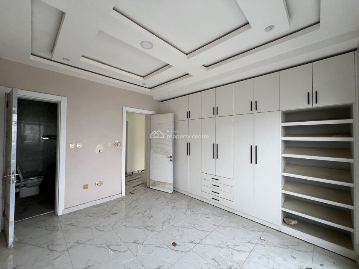 Newly Built 2 Bedroom Apartment, Off Freedom Way, Lekki Phase 1, Lekki, Lagos, Flat / Apartment for Sale