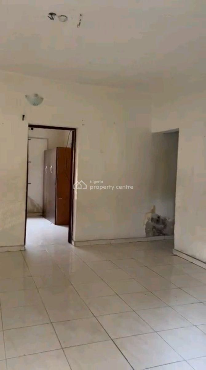 Decent 3 Bedroom Apartment with Three Toilet and  Two Bathrooms, Omole Phase 1, Ikeja, Lagos, Flat / Apartment for Rent