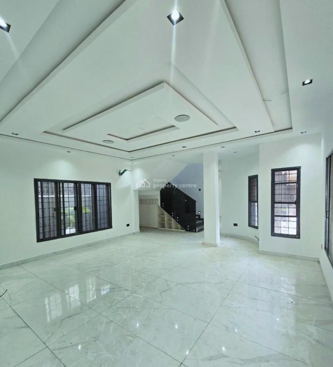 Delightful Exquisite Self Serviced 5 Bedroom Fully Detached House with, Lekki Phase 1, Lekki, Lagos, Detached Duplex for Rent