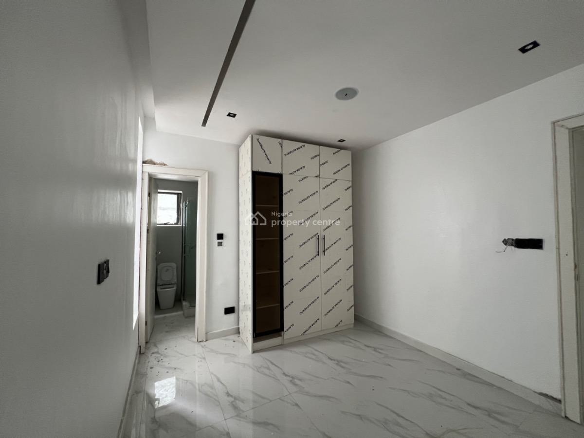 Freshly Built 2 Bedroom Apartment, Off Freedom Way, Lekki Phase 1, Lekki, Lagos, Flat / Apartment for Sale
