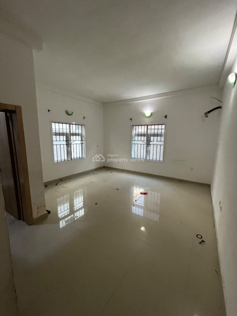 Beautiful Luxury 3 Bedroom Flat Ground Floor with a Self Contain Bq, Abraham Adesanya, Ajah, Lagos, Flat / Apartment for Rent