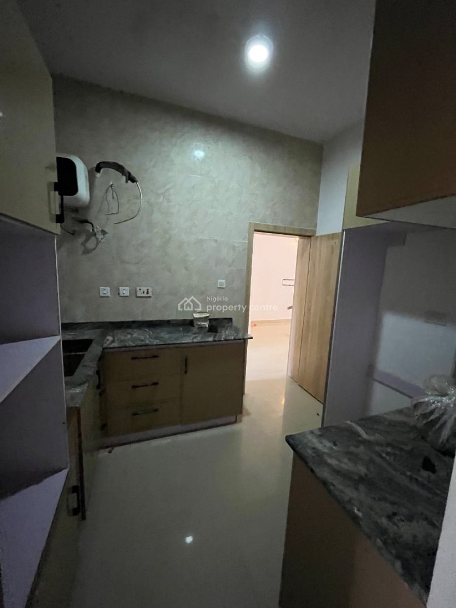 Beautiful Luxury 3 Bedroom Flat Ground Floor with a Self Contain Bq, Abraham Adesanya, Ajah, Lagos, Flat / Apartment for Rent