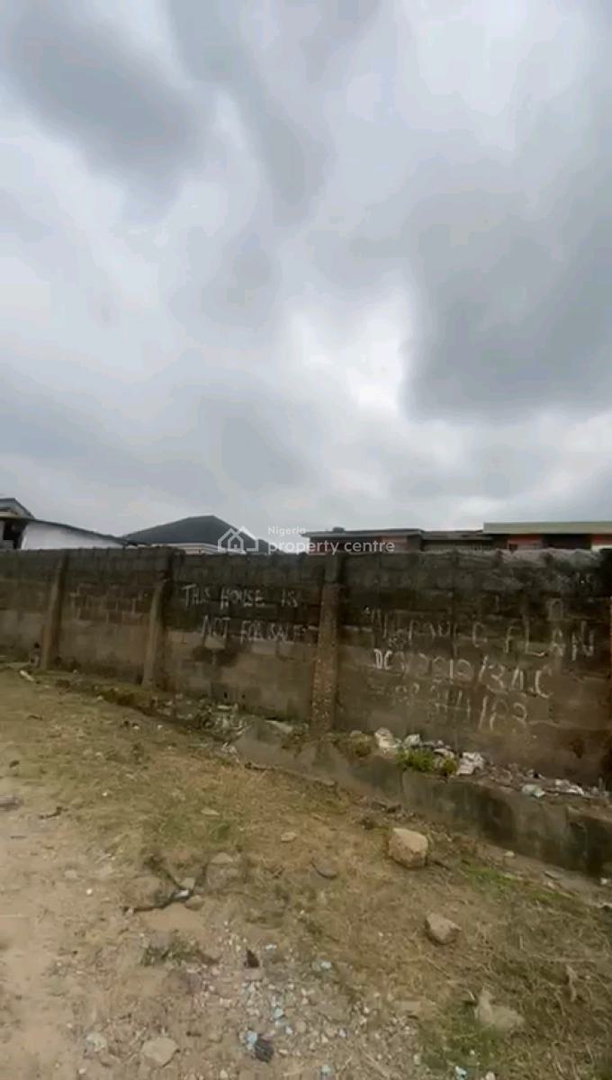 a Solid Dry Land on a Corner Piece Measuring Approximately, Sosanya Street, Soluyi, Gbagada, Lagos, Land for Sale