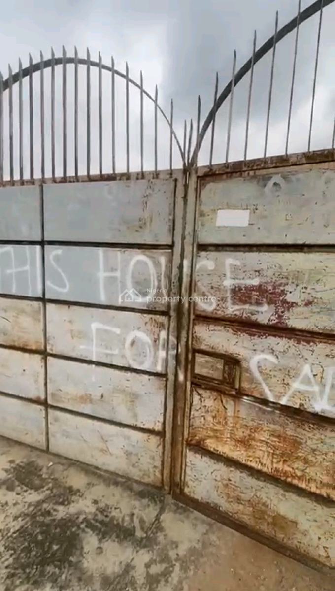 a Solid Dry Land on a Corner Piece Measuring Approximately, Sosanya Street, Soluyi, Gbagada, Lagos, Land for Sale