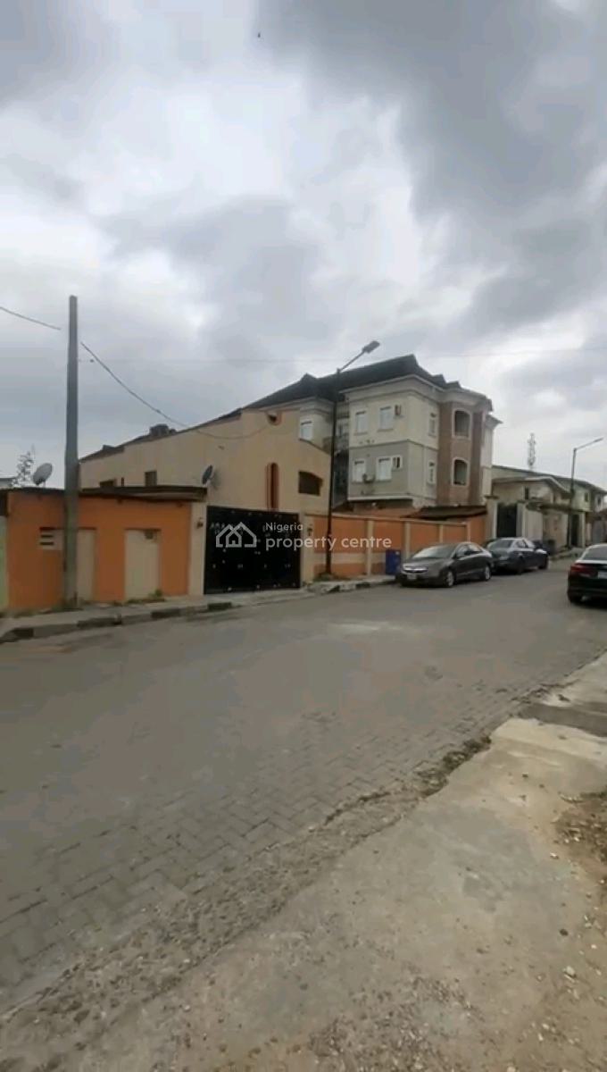 a Solid Dry Land on a Corner Piece Measuring Approximately, Sosanya Street, Soluyi, Gbagada, Lagos, Land for Sale