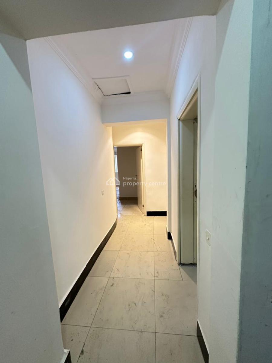 Spacious Self Serviced 2 Bedroom Apartment, Off Fola Osibo, Lekki Phase 1, Lekki, Lagos, Flat / Apartment for Rent