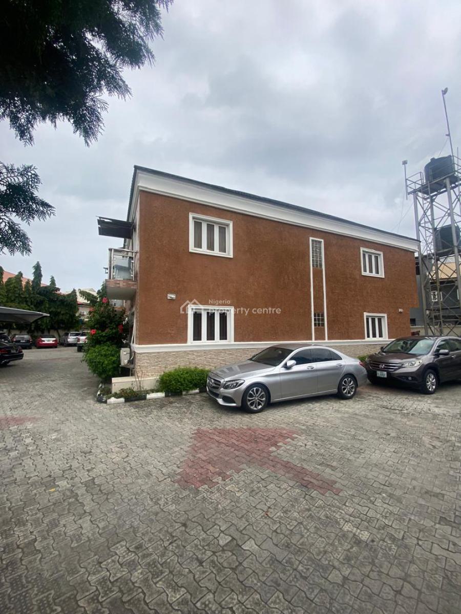 Newly Revamped Serviced 3 Bedroom Terrace Duplex, By Admiralty Way, Lekki Phase 1, Lekki, Lagos, Terraced Duplex for Rent