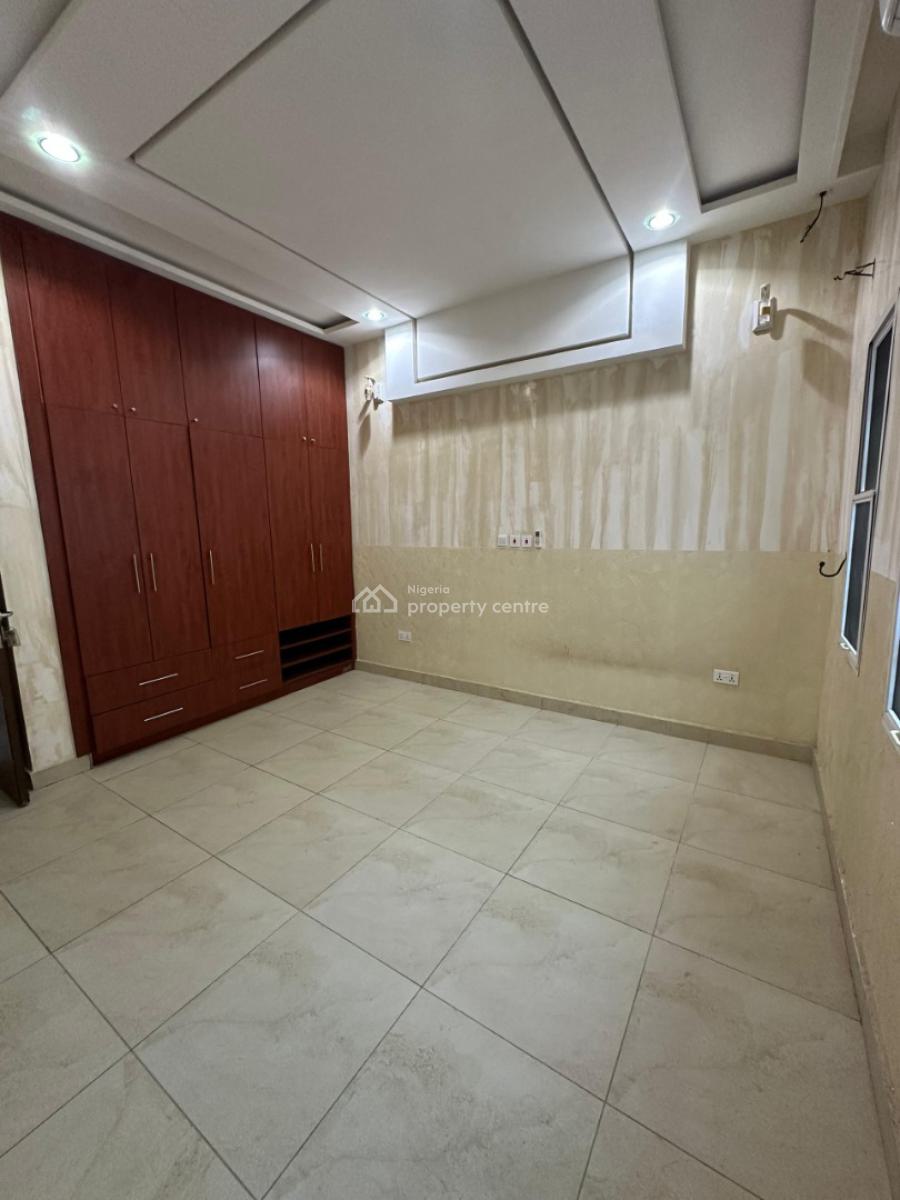 Well-finished 4-bedroom Semi-detached Duplex, Jahi, Abuja, Semi-detached Duplex for Rent