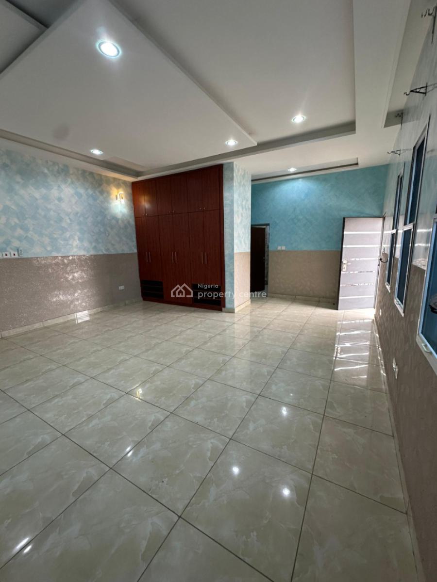 Well-finished 4-bedroom Semi-detached Duplex, Jahi, Abuja, Semi-detached Duplex for Rent