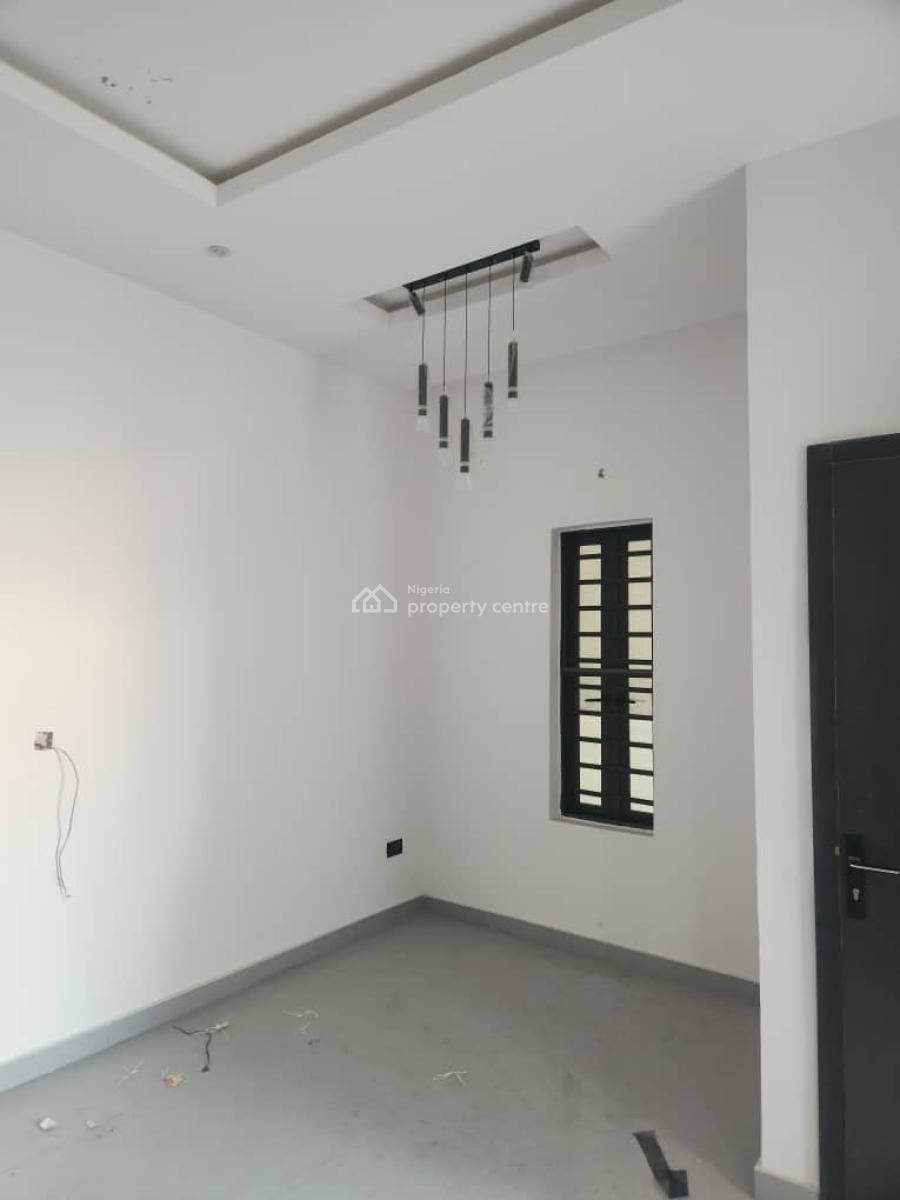 5bedroom Fully Detached with Bq   Location: Canal West Estate, Osapa,, Canal West Estate, Osapa, Lekki, Lagos, Detached Duplex for Sale