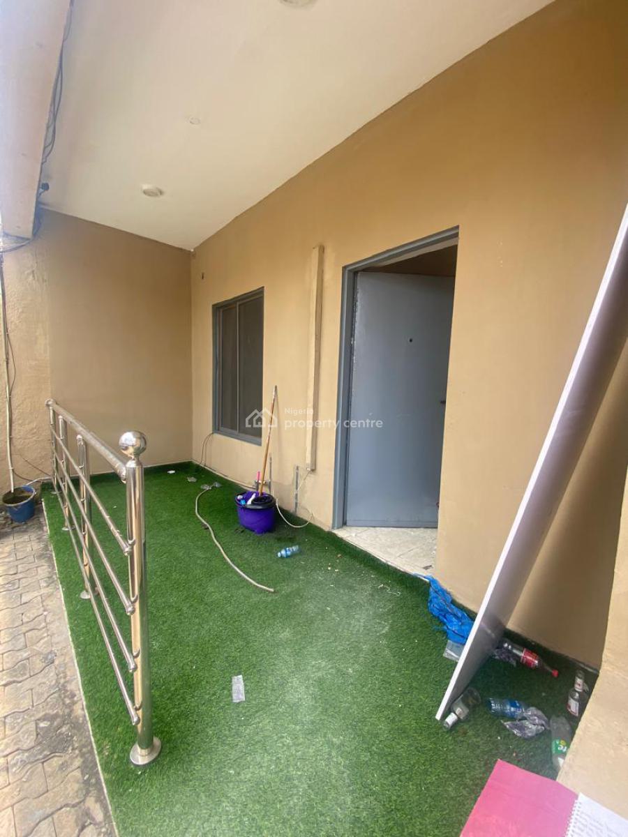 Newly Revamped Partly Self Serviced Room and Parlour, Off Fola Osibo, Lekki Phase 1, Lekki, Lagos, Mini Flat (room and Parlour) for Rent