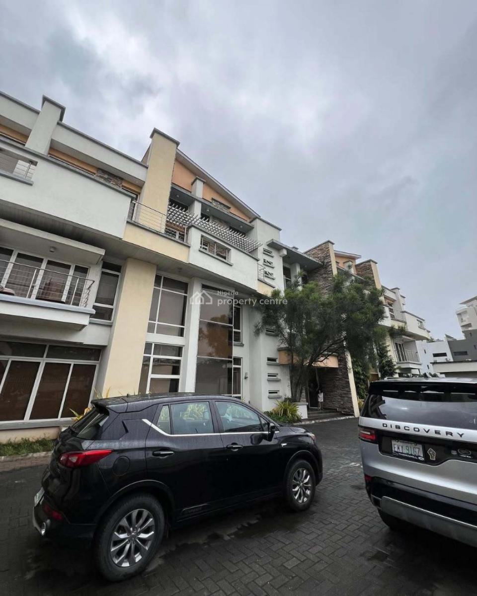 Serviced 4 Bedrooms Maisonette with 1 Bedroom Servant Quarters, Banana Island Road, Ikoyi, Lagos, Flat / Apartment for Rent
