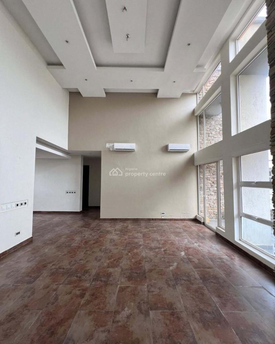 Serviced 4 Bedrooms Maisonette with 1 Bedroom Servant Quarters, Banana Island Road, Ikoyi, Lagos, Flat / Apartment for Rent