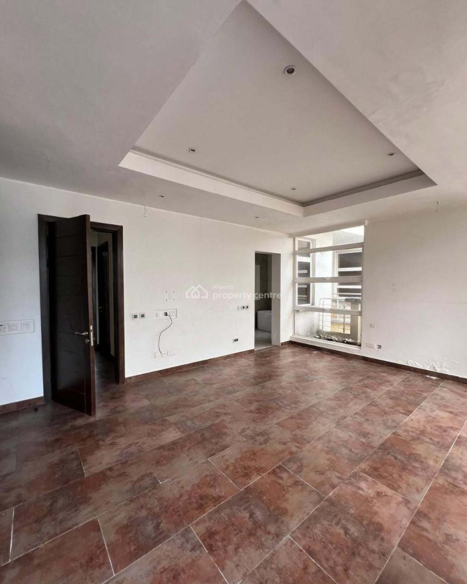 Serviced 4 Bedrooms Maisonette with 1 Bedroom Servant Quarters, Banana Island Road, Ikoyi, Lagos, Flat / Apartment for Rent