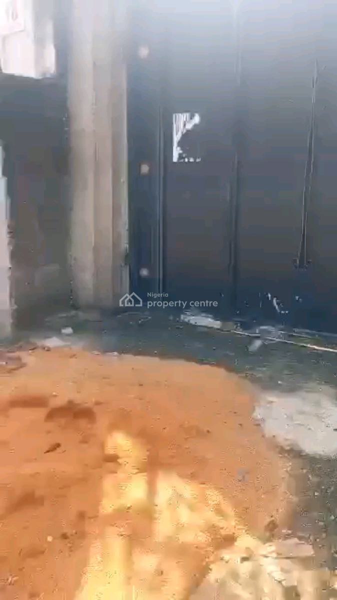 a Bare Land Fenced Round with Gate., 16,onabola Street, Owotutu Bus Stop Off Pedro Road, Palmgrove, Shomolu, Lagos, Mixed-use Land for Sale