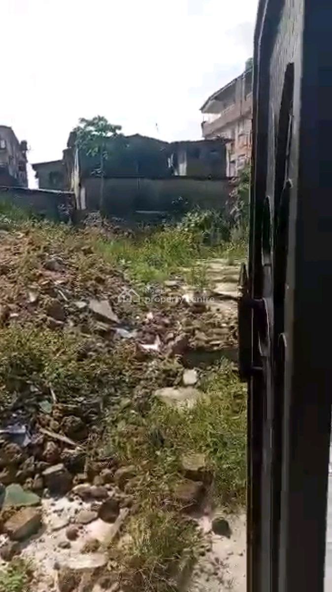 a Bare Land Fenced Round with Gate., 16,onabola Street, Owotutu Bus Stop Off Pedro Road, Palmgrove, Shomolu, Lagos, Mixed-use Land for Sale