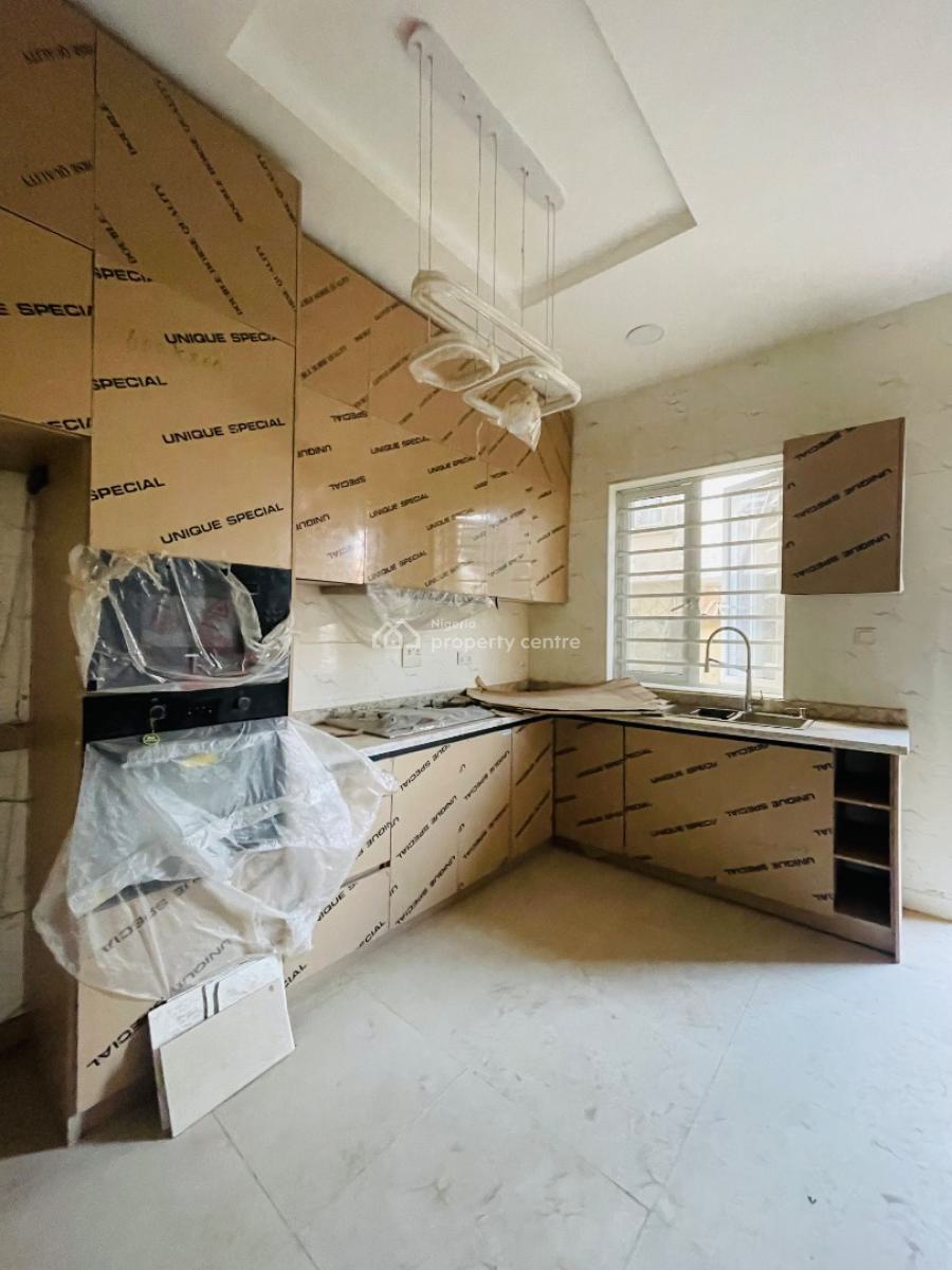 Elegantly Built Home with Bq in a Secured Estate, Stunningly Detailed Home with Bq in a Secured Estate, Adeniyi Jones, Ikeja, Lagos, Detached Duplex for Sale