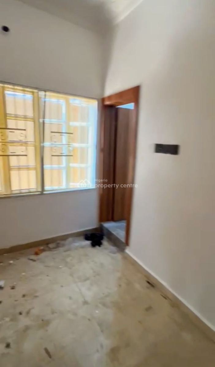 Extremely Spacious Mini Flat with Ante Room, Lekki Phase 1, Lekki, Lagos, Mini Flat (room and Parlour) for Rent