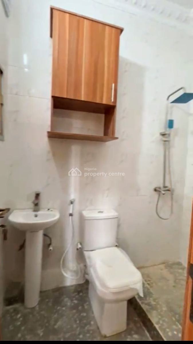 Extremely Spacious Mini Flat with Ante Room, Lekki Phase 1, Lekki, Lagos, Mini Flat (room and Parlour) for Rent