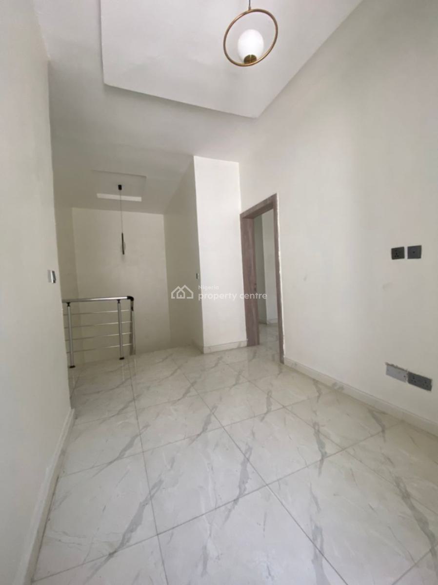 Exclusive Living: 4-bedroom Duplex, Vgc, Lekki, Lagos, Semi-detached Duplex for Rent
