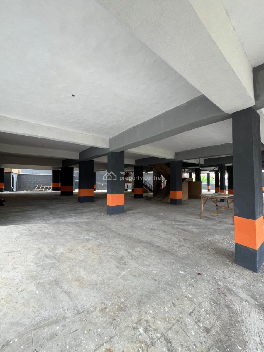 Luxurious Built 3 Bedroom Apartment with Bq in a Secured Estate, Gbagada, Lagos, Flat / Apartment for Sale