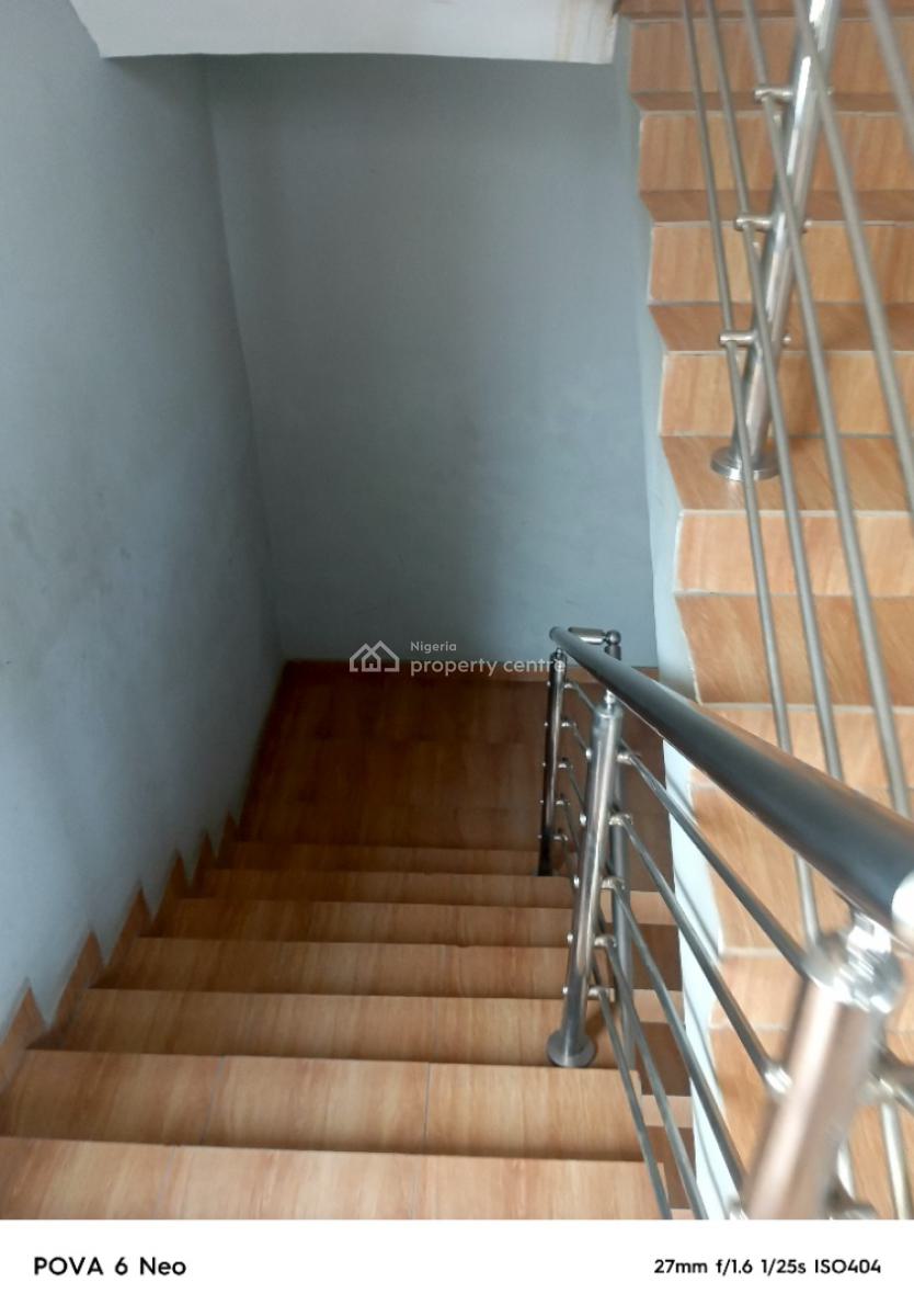 Executive and Luxury 3 Bedroom at Alagomeji Yaba, Off Alagomeji, Yaba, Adekunle, Yaba, Lagos, Flat / Apartment for Rent