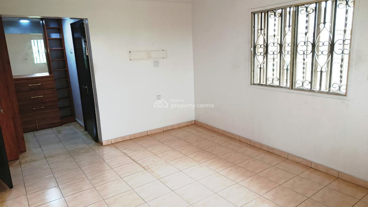Luxury 3 Bedroom Fully Detached House, Off Bashir Shittu Avenue, Gra Phase 2, Magodo, Lagos, Detached Duplex for Rent