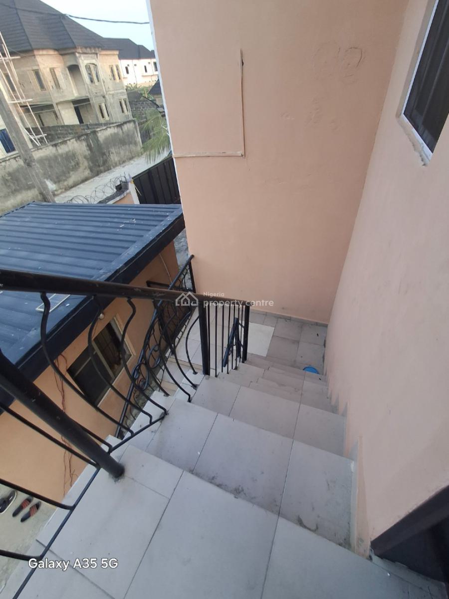 Upstair 2 Bedroom Flat at Ogombo Road Ajah, Ogombo, Ajah, Lagos, Flat / Apartment for Rent
