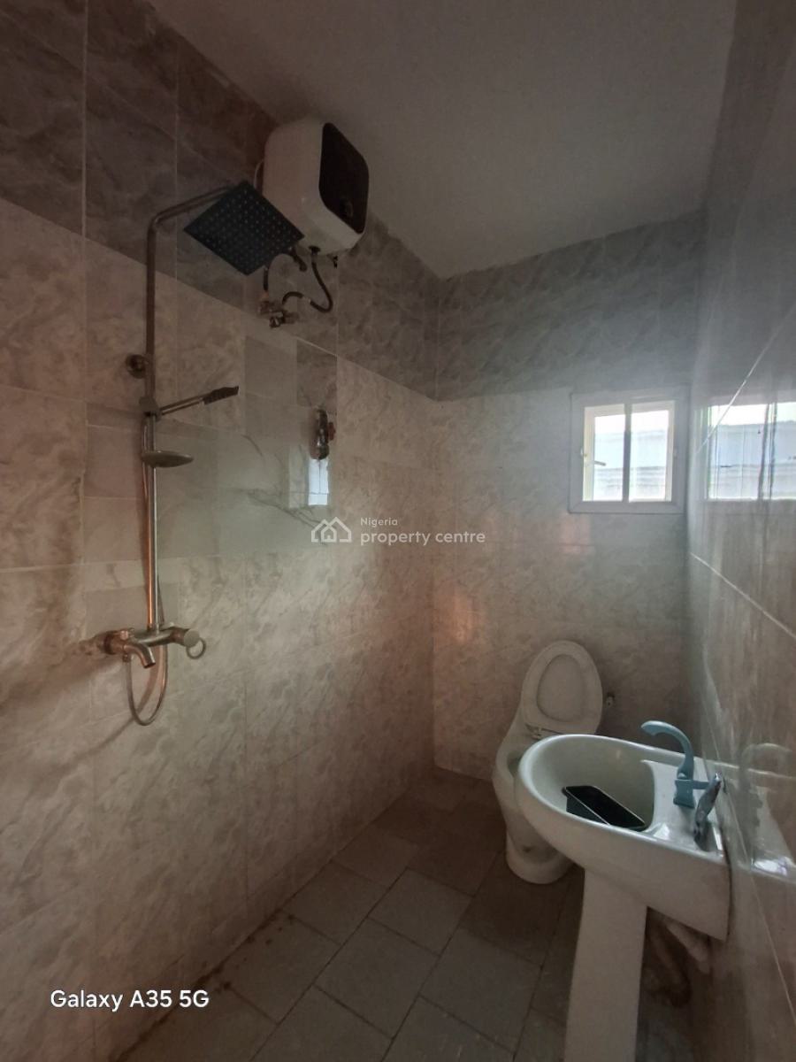 Upstair 2 Bedroom Flat at Ogombo Road Ajah, Ogombo, Ajah, Lagos, Flat / Apartment for Rent