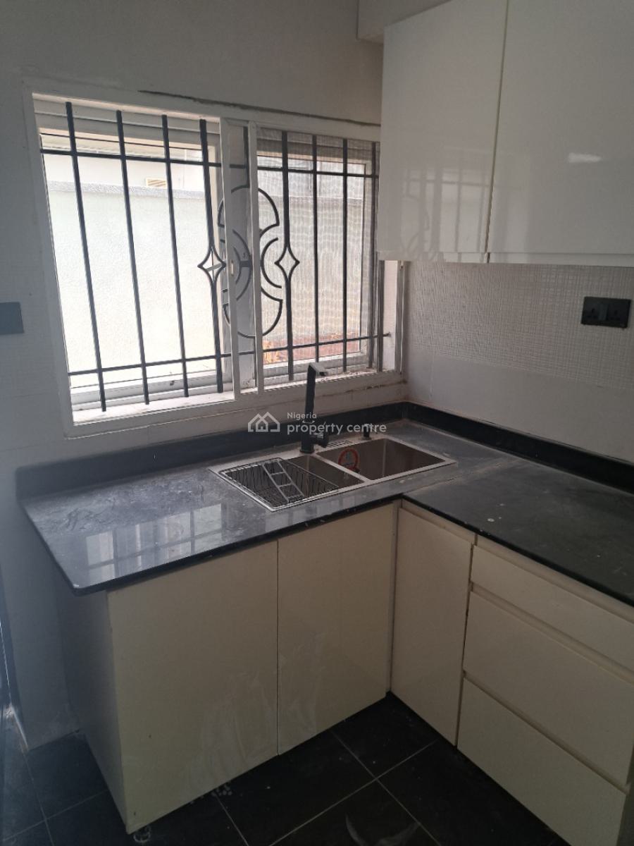 Executive 3 Bedroom Apartment Upstairs, Opic, Isheri North, Lagos, Flat / Apartment for Rent