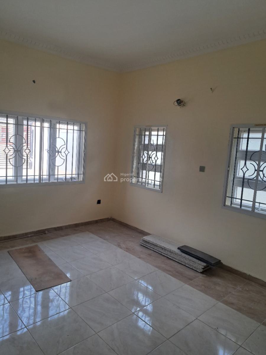 Executive 3 Bedroom Apartment Upstairs, Opic, Isheri North, Lagos, Flat / Apartment for Rent