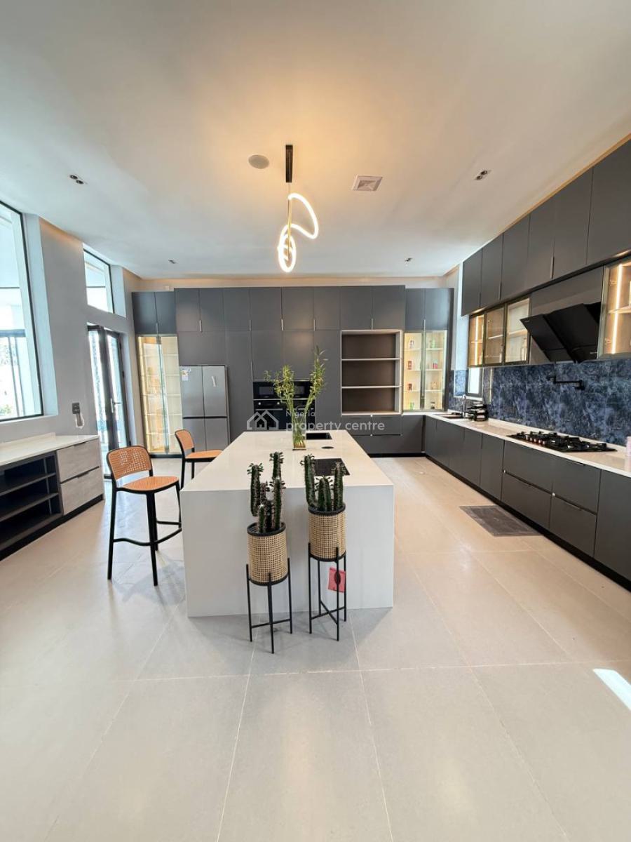 Exquisite 8-bedroom Contemporary Mansion, Asokoro District, Abuja, Detached Duplex for Sale