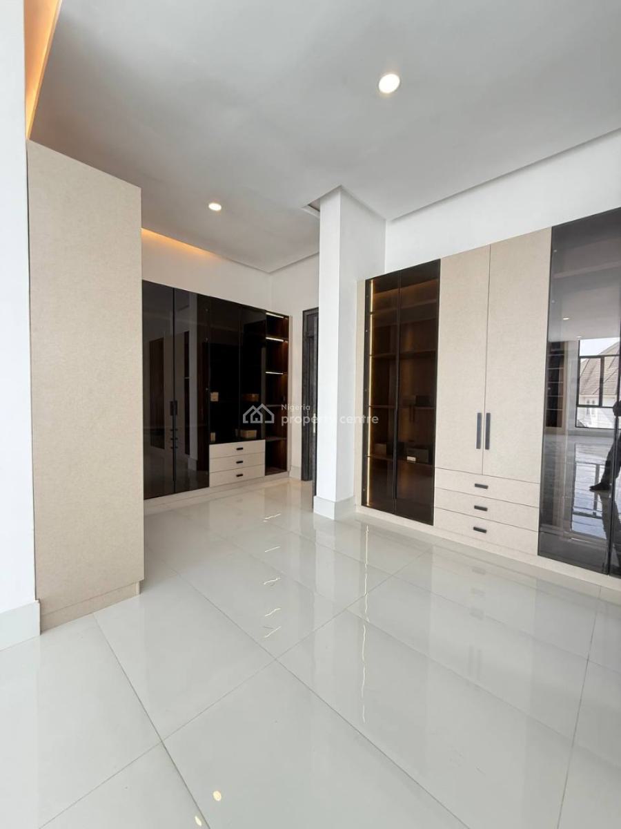 Exquisite 8-bedroom Contemporary Mansion, Asokoro District, Abuja, Detached Duplex for Sale