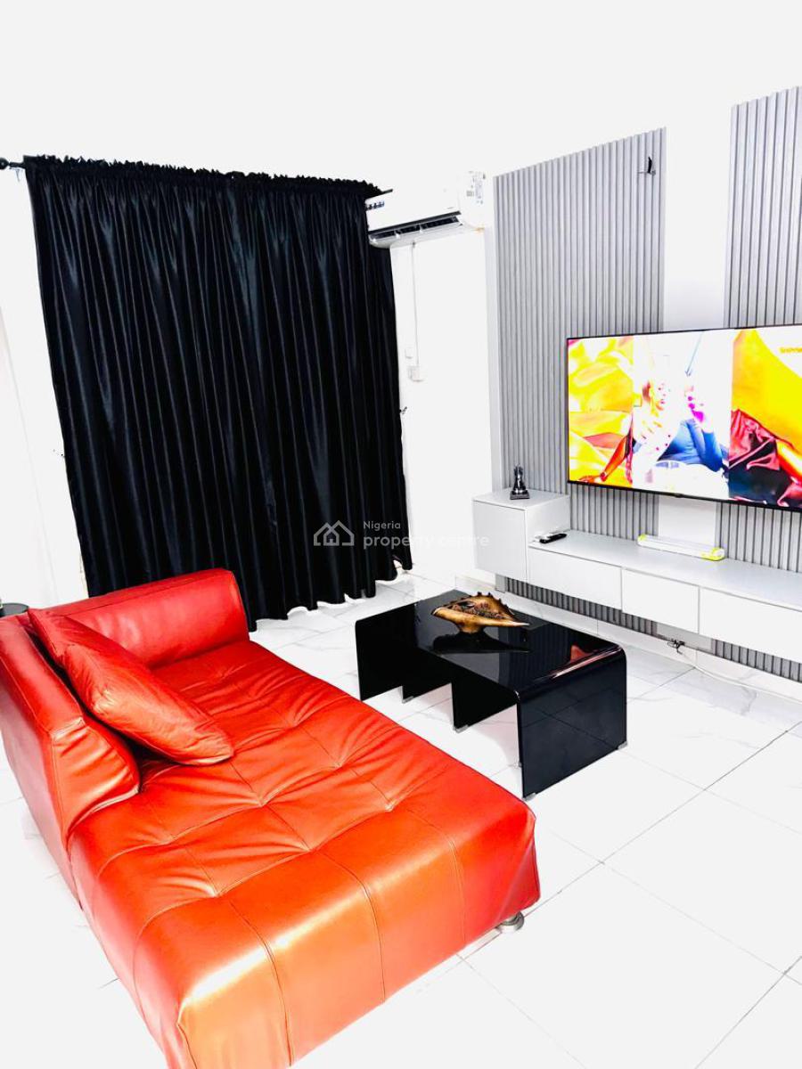 Furnished Mini Flat, Off Admiralty Way, Lekki Phase 1, Lekki, Lagos, Flat / Apartment for Rent