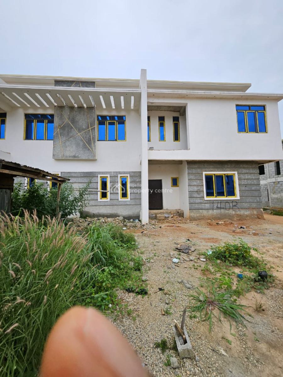 4bedroom Semi Detached Duplex, Gwarinpa, Abuja, Semi-detached Duplex for Sale