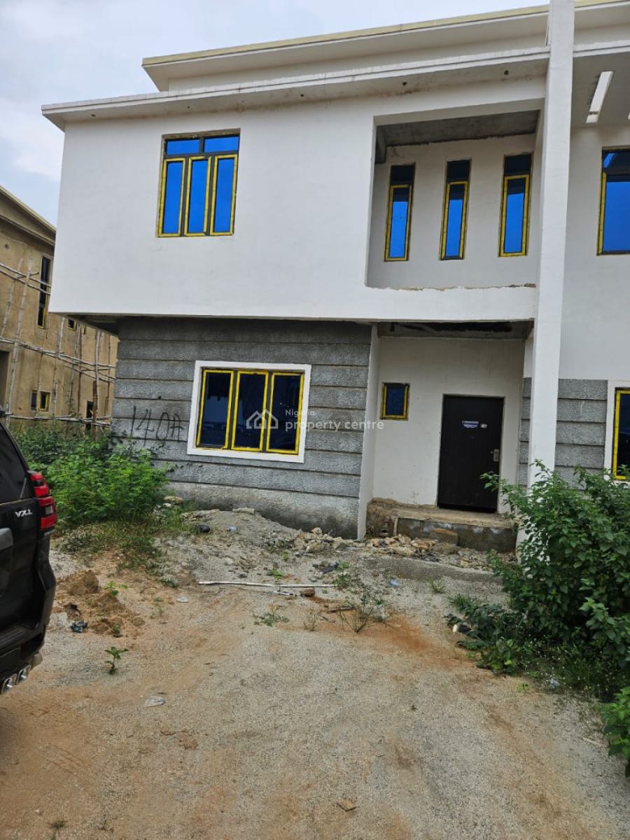 4bedroom Semi Detached Duplex, Gwarinpa, Abuja, Semi-detached Duplex for Sale
