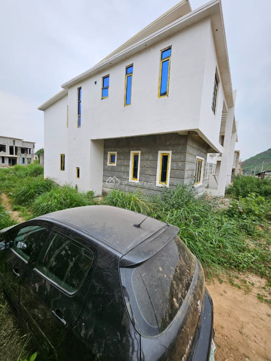 4bedroom Semi Detached Duplex, Gwarinpa, Abuja, Semi-detached Duplex for Sale