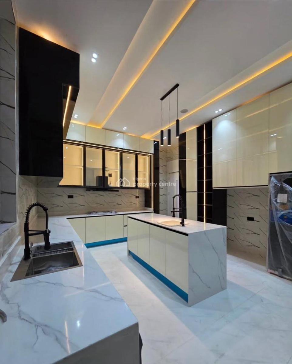 Exclusively Carved 5 Bed Detached Duplex with Rooftop Terrace + Pool, Lekki, Idado, Lekki, Lagos, Detached Duplex for Sale