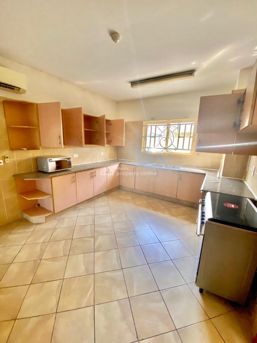 3 Bedroom Apartment with Bq and Pool, Victoria Island (vi), Lagos, Flat / Apartment for Sale
