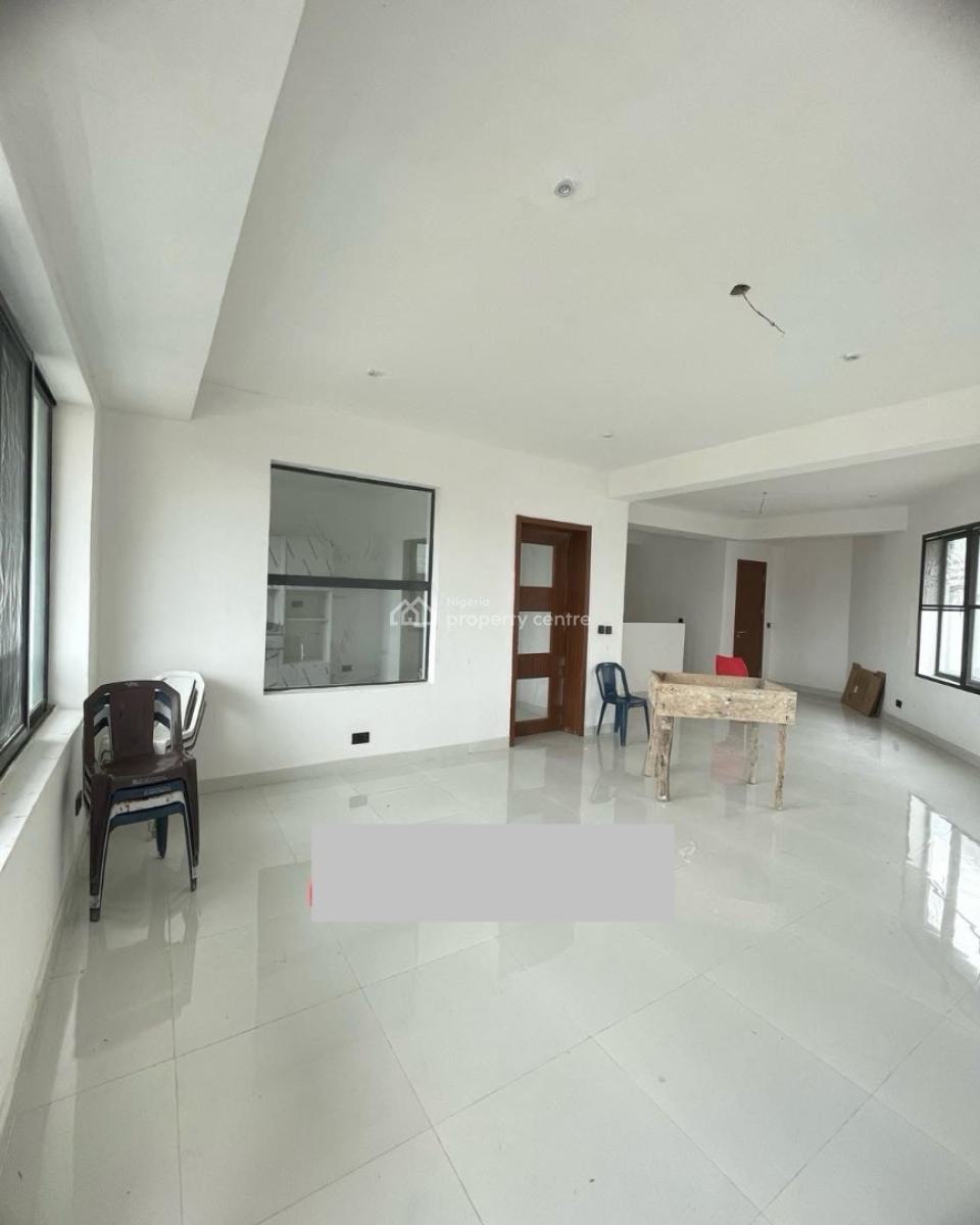 a Brand New 4 Bedroom Townhouse in a Prime Location, Lekki Phase 1, Lekki, Lagos, Flat / Apartment for Rent
