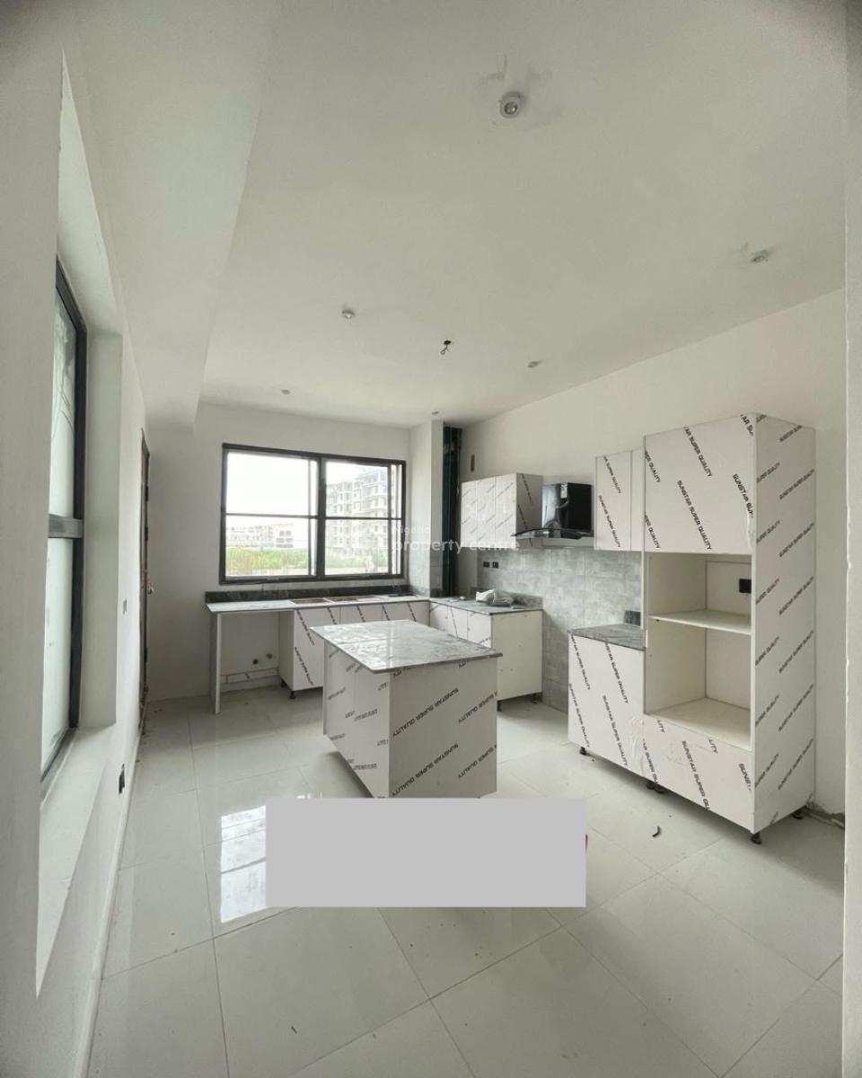 a Brand New 4 Bedroom Townhouse in a Prime Location, Lekki Phase 1, Lekki, Lagos, Flat / Apartment for Rent