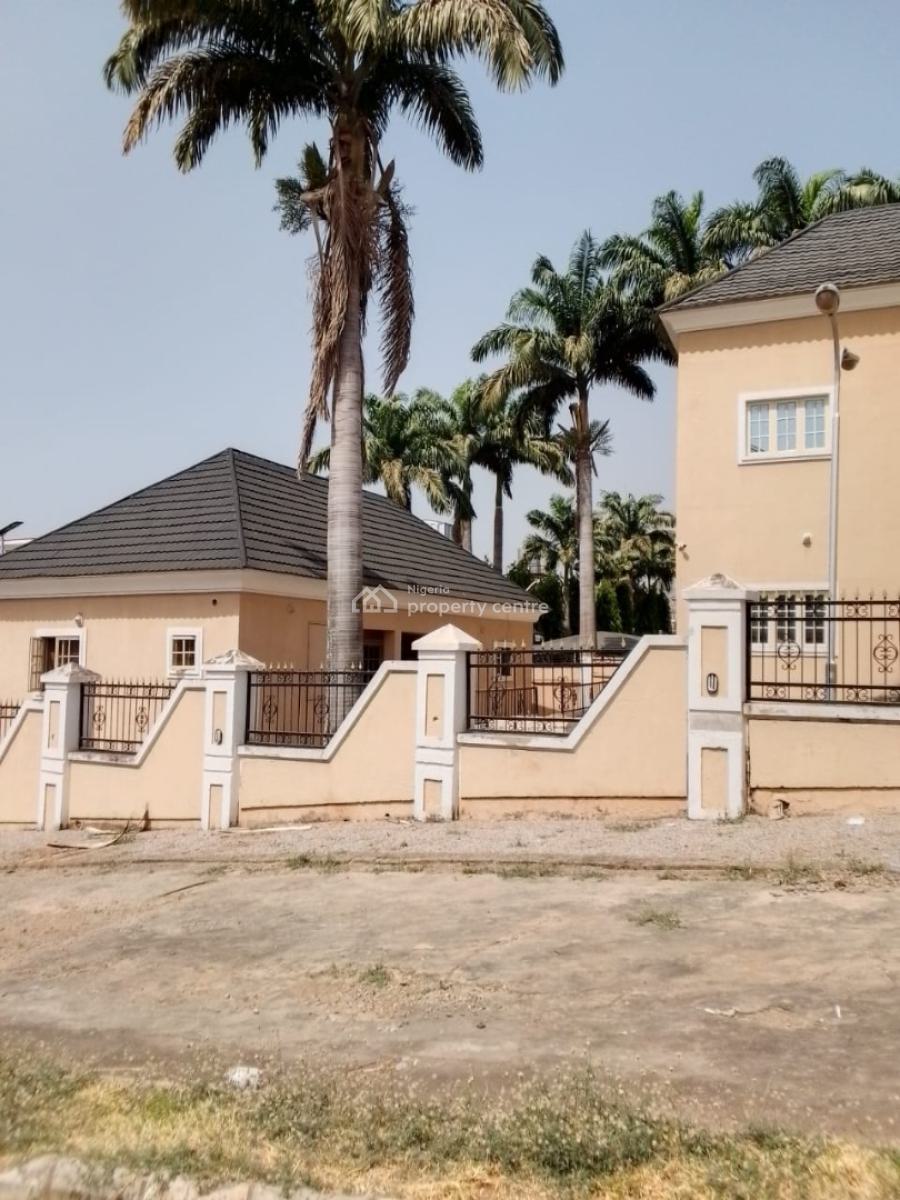 5bedroom Fully Detached with Bq, Maitama District, Abuja, Detached Duplex for Rent
