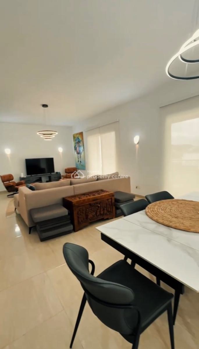 Fully Furnished 3 Bedrooms Apartment with a Dining Area, Guzape District, Abuja, Flat / Apartment for Rent