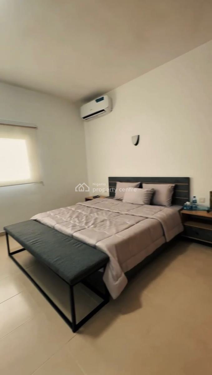 Fully Furnished 3 Bedrooms Apartment with a Dining Area, Guzape District, Abuja, Flat / Apartment for Rent