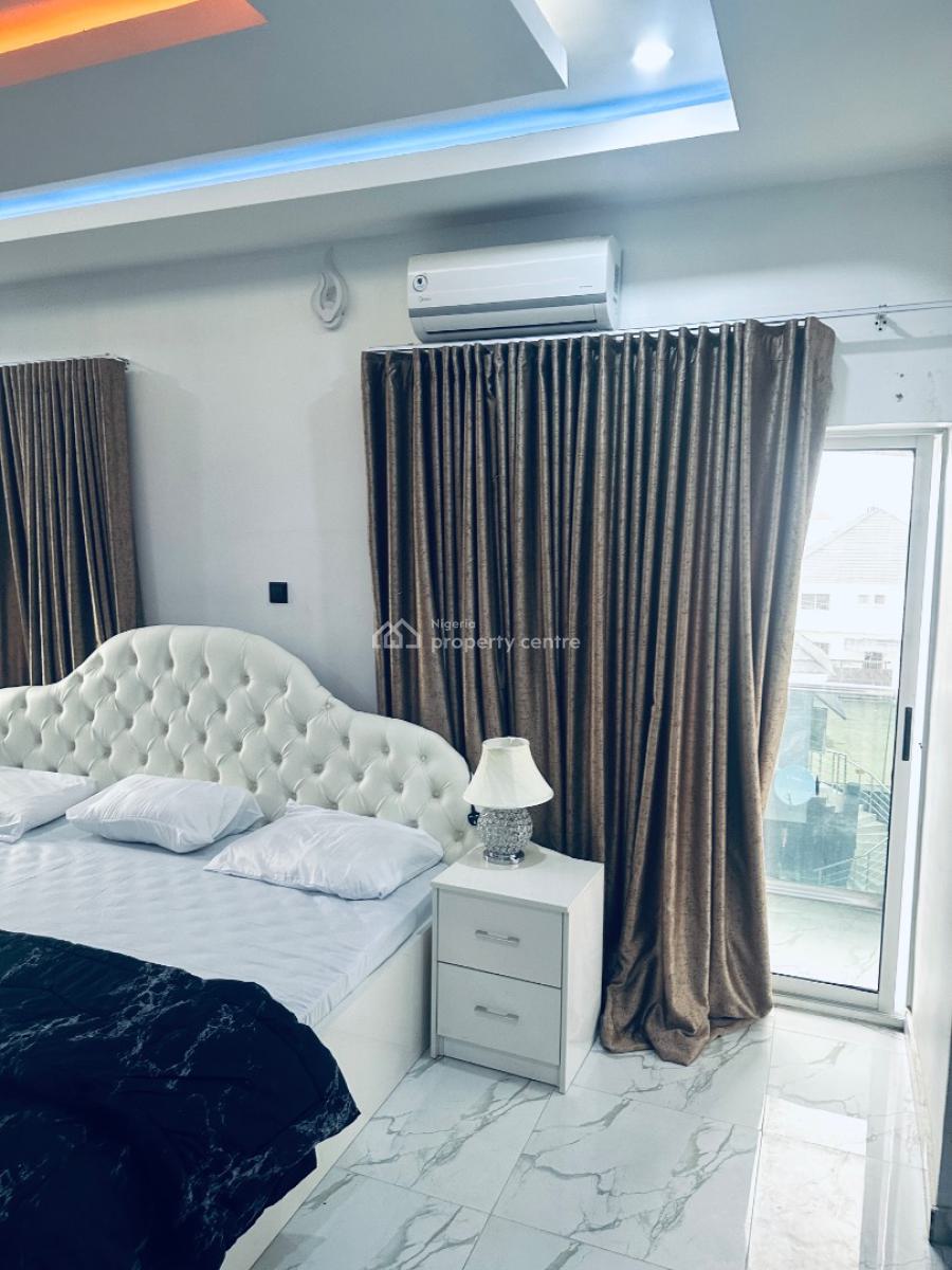 Luxury Furnished 2 Bedroom Penthouse, Davies Court with 24hrs Electricity, Ologolo, Lekki, Lagos, Flat / Apartment for Rent