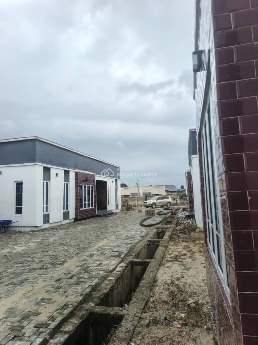 3 Bedrooms Bungalow with Bq, Plus Solar System, Awoyaya, Ibeju Lekki, Lagos, Detached Bungalow for Sale