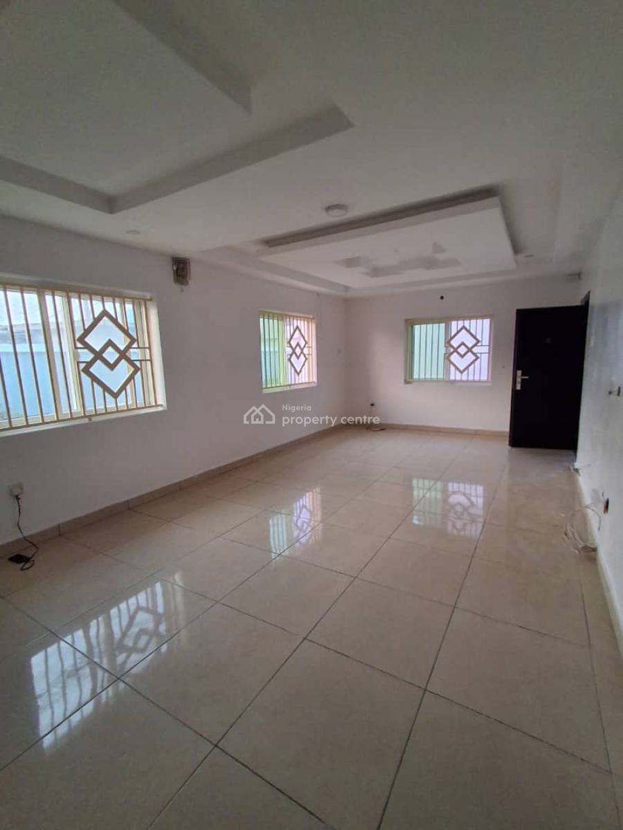 Clean and Spacious 3 Bedroom Bungalow( Self-compound), Badore, Ajah, Lagos, Detached Bungalow for Rent