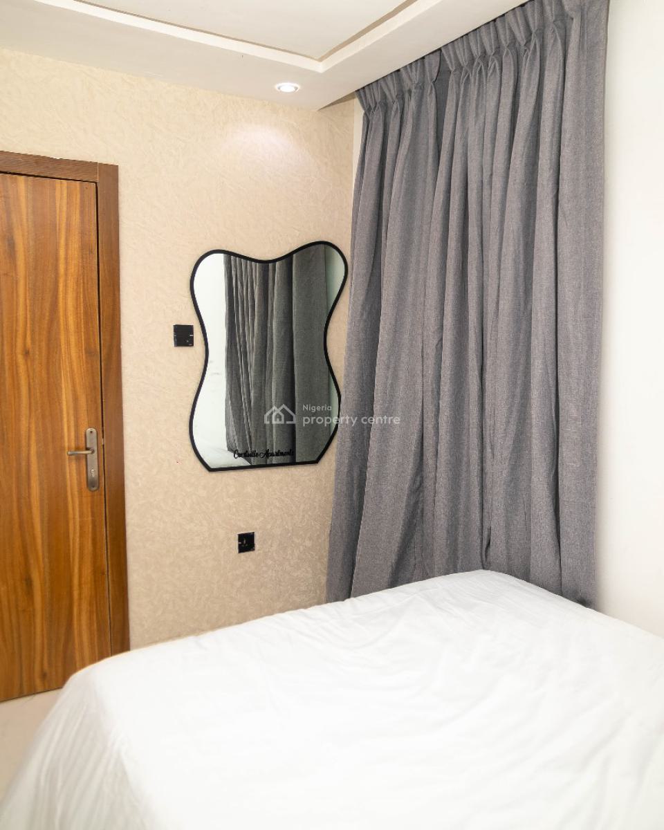 Affordable 2 Bedroom Apartment in Ilupeju with Top Notch Amenities, Ilupeju, Lagos, Mini Flat (room and Parlour) Short Let