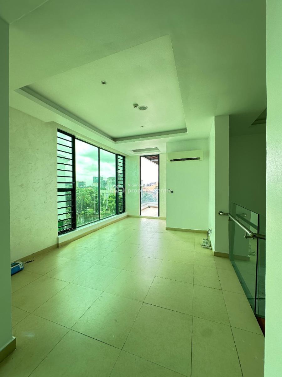 Elegantly Built 4 Bedroom Penthouse with 2bqs, Swimming Pool, Gym, Old Ikoyi, Ikoyi, Lagos, House for Sale